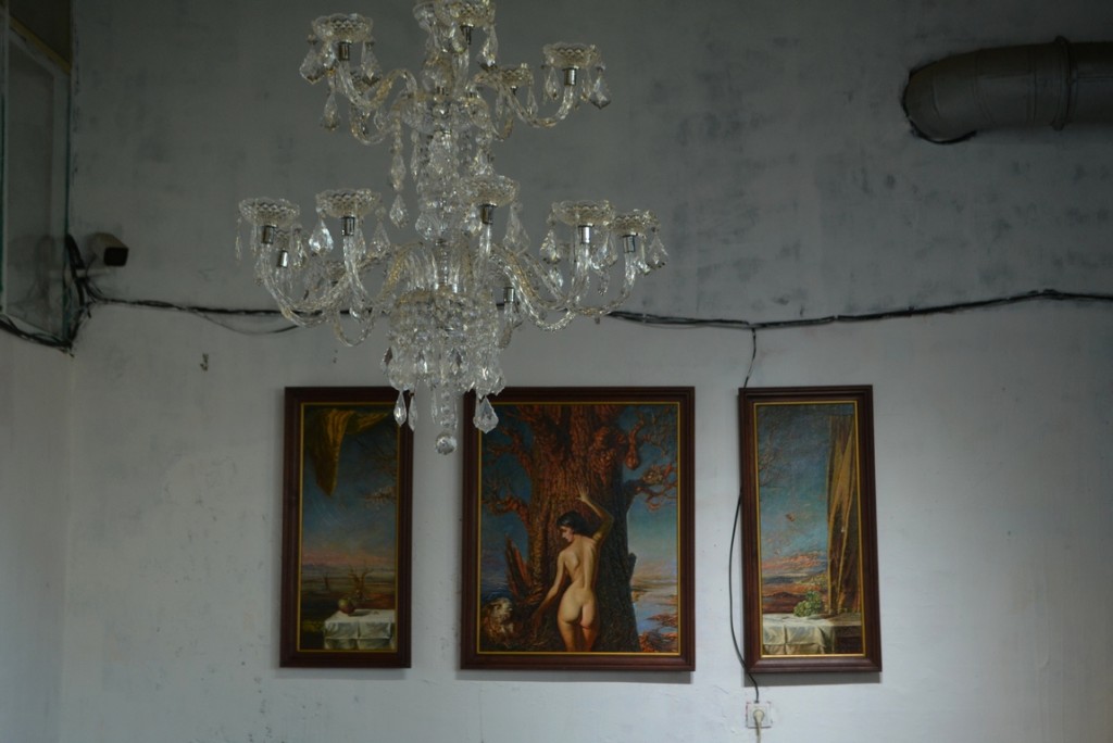 Лето 45: в Караганде откроется новая выставка живописи, графики и керамики