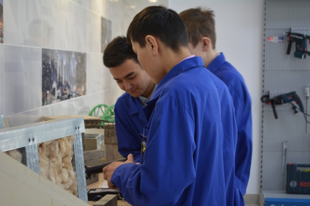 Важность подготовки специалистов по газификации подчеркнул аким Карагандинской области