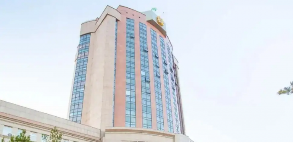 Рассылку «срочного предупреждения» получают казахстанцы: комментарий МВД