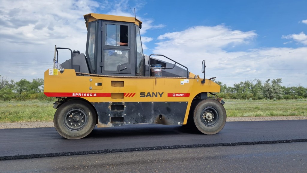 Дорожный сезон в Караганде стартовал раньше обычного