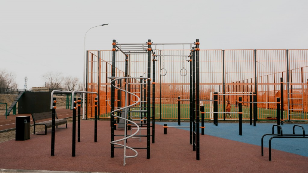 В Темиртау 30 новых спортивных площадок появились на территории школ