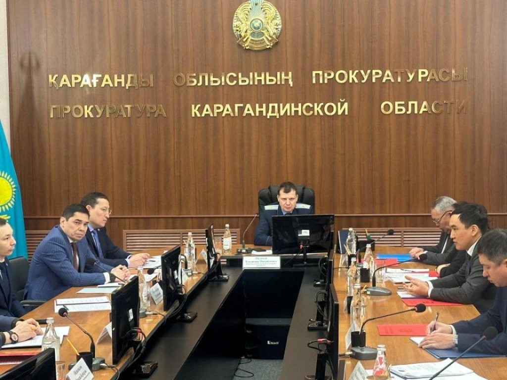 Обсуждены проблемные вопросы при рассмотрении дел с участием присяжных заседателей