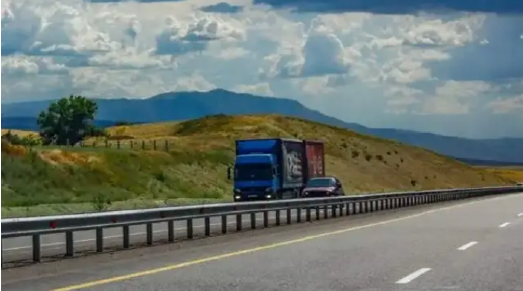 Грузоперевозки в Европу: водителям предоставят безвизовый режим