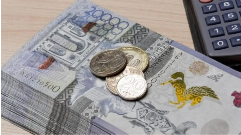 Почти 6 триллионов тенге направят на соцвыплаты в Казахстане