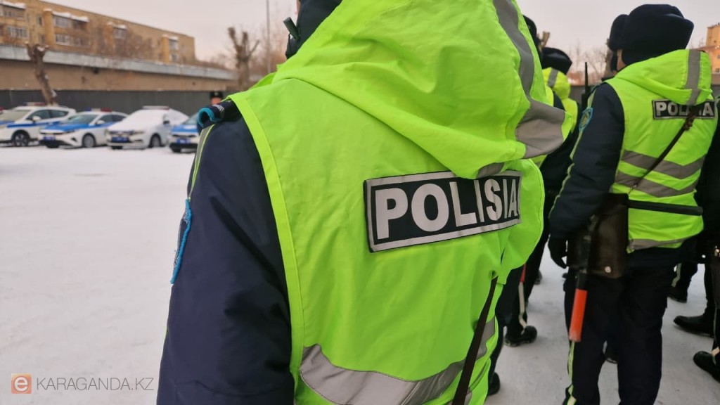 Полиция сталкинг пен обсессивті қудалау кезіндегі әрекеттерді түсіндіреді