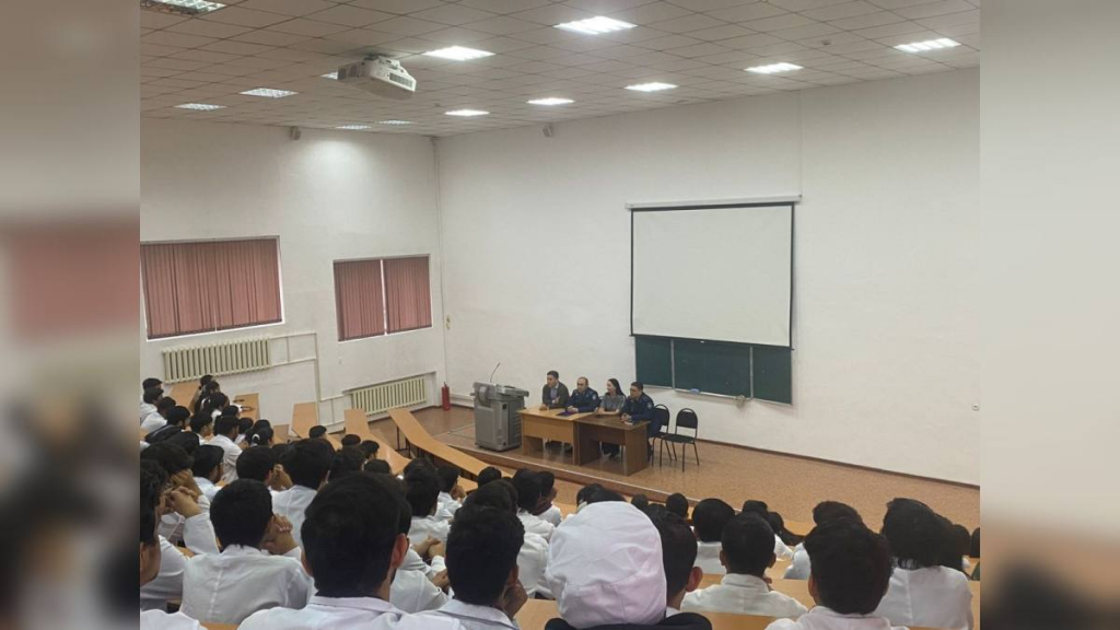 Қарағандыдағы Халықаралық студенттер: полиция заң мен тәртіптің сақталуын қамтамасыз етеді