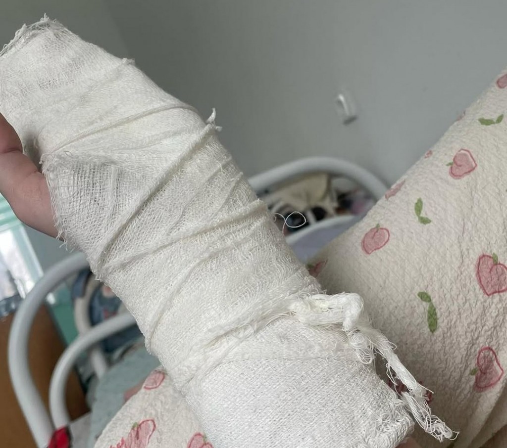 В Темиртау сотрудник подстанции скорой помощи напал на свою коллегу