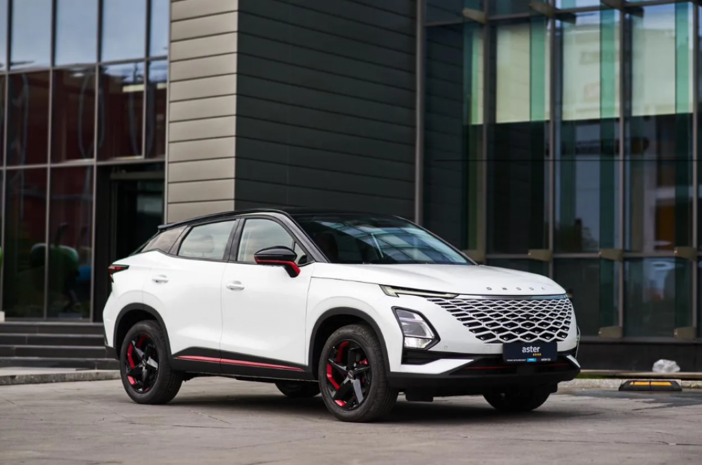 Стали известны цены на премиальный гаджетмобиль OMODA C5