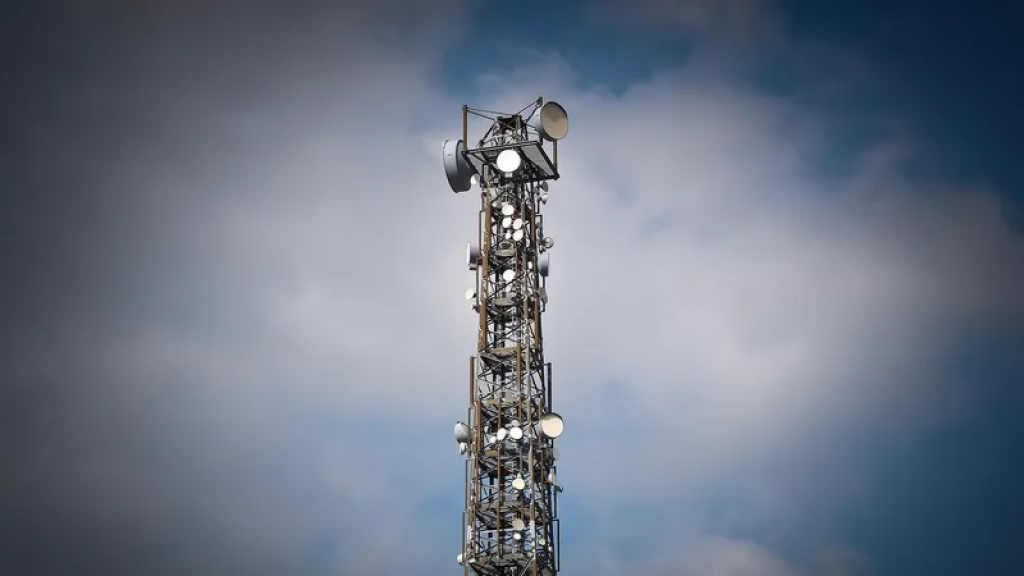 Утверждены цены на услуги госмонополии в области связи