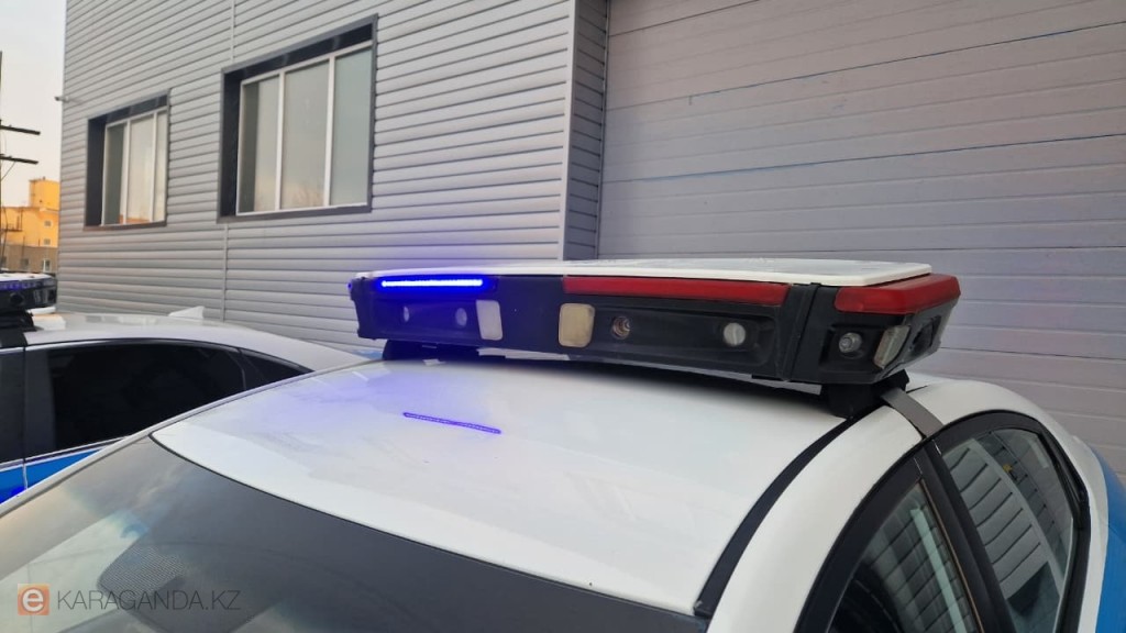 Кәдесый купюрасын пайдаланып алаяқтық жасады деген күдікті Қарағанды облысында ұсталды