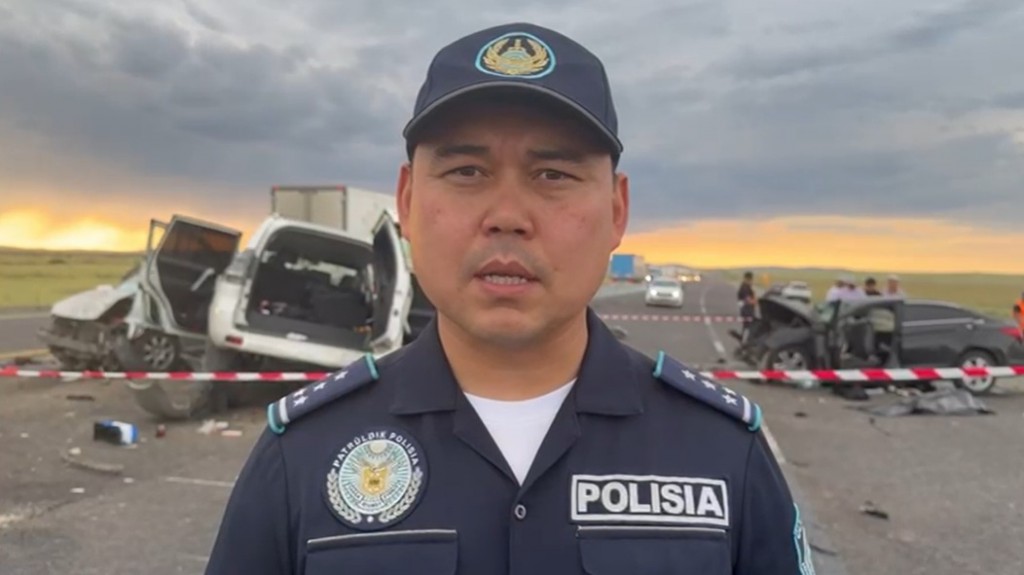 Два человека погибли, десять госпитализированы: на трассе Алматы – Екатеринбург произошло страшное ДТП