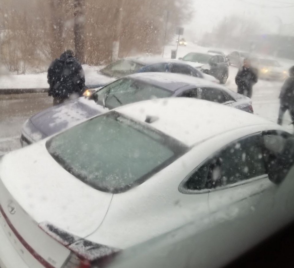 Қарағандыда қар мен жаңбырдың салдарынан 30 ЖКО тіркелді-полиция күшейтілген қызмет режиміне көшті