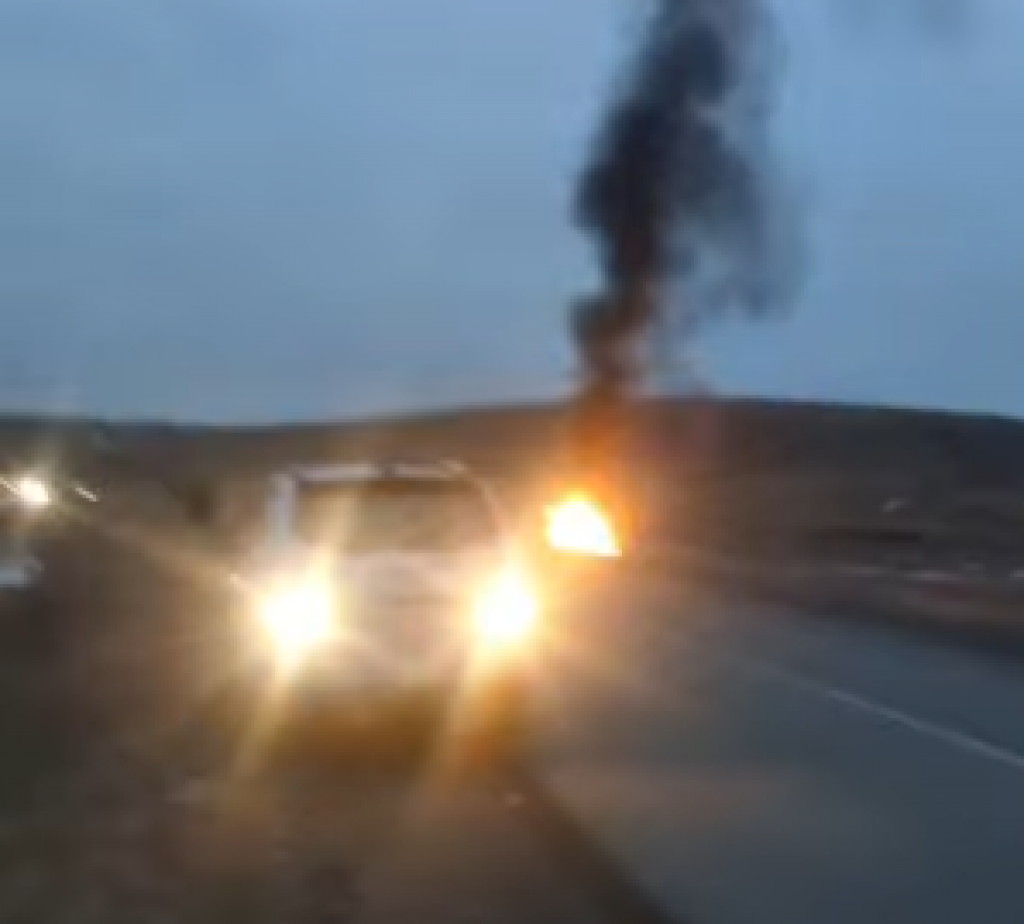 На трассе Каркаралы  –  Карагайлы столкнулись два автомобиля. Один человек скончался, ещё двое пострадали