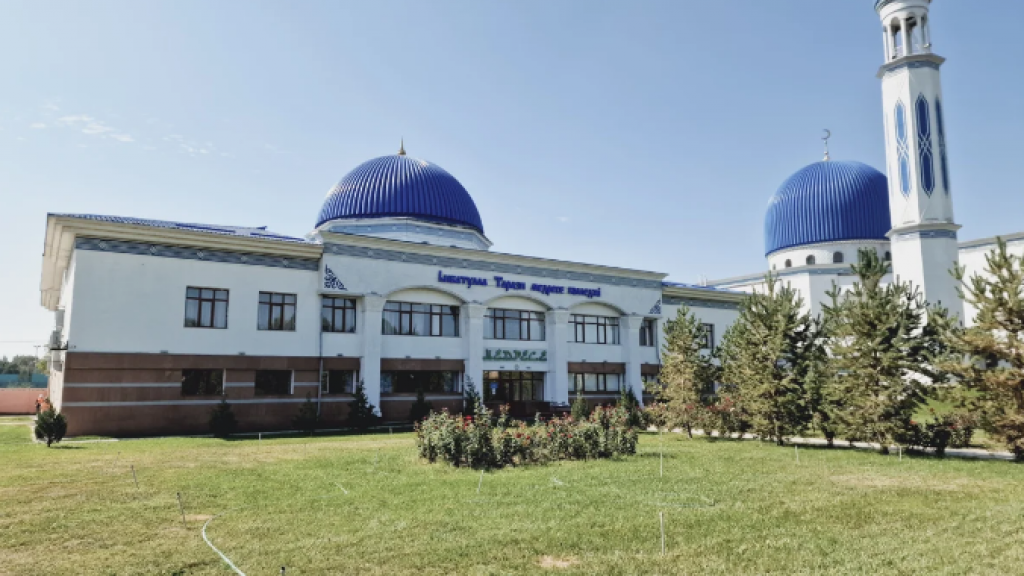 Сколько медресе действуют в Казахстане