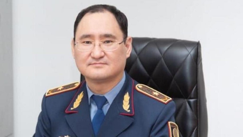 Министр внутренних дел представил нового начальника ДП Карагандинской области