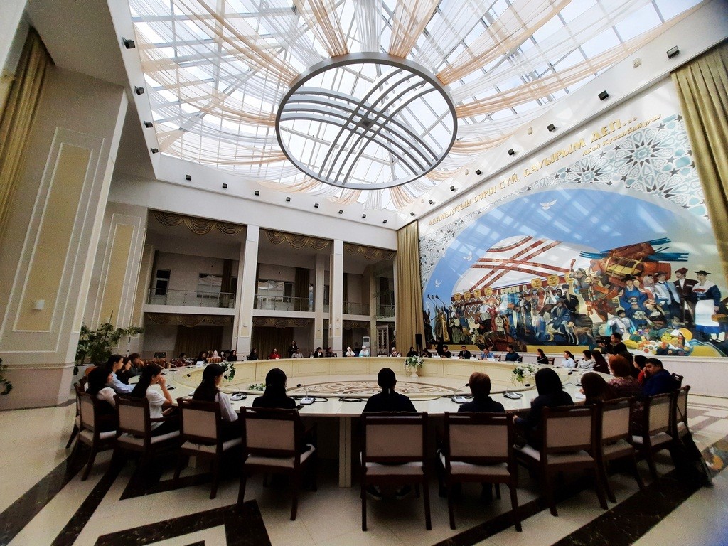 Чтобы не исчезло: в Караганде обсудили, как сохранять нематериальное культурное наследие