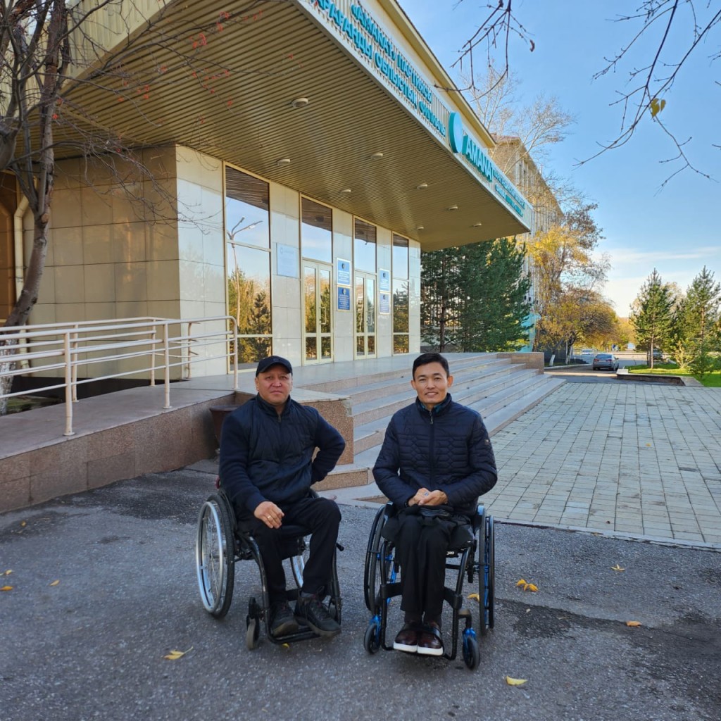 Для людей на инвалидных колясках в Караганде начала работать группа взаимопомощи