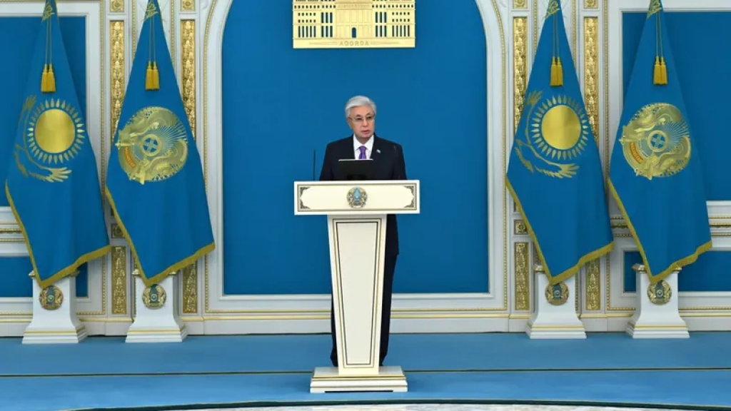 Президент обратился к работникам культуры и искусства