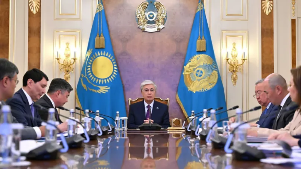 Токаев принял годовой отчет Национального банка Казахстана