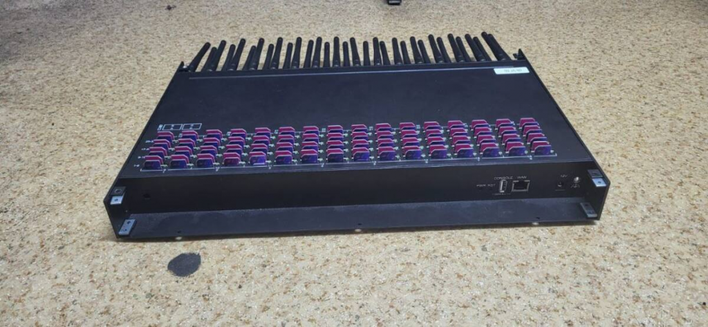 В Караганде раскрыта схема кибермошенничества: изъято более 2000 sim-карт