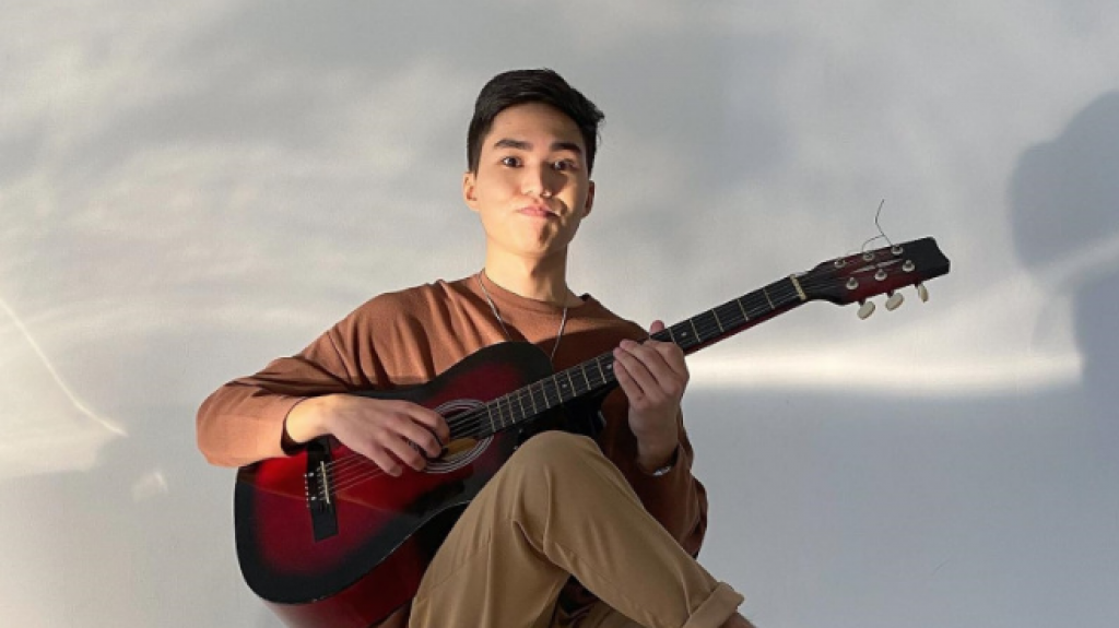 Молодой музыкант из Караганды получил «Золотой диск»