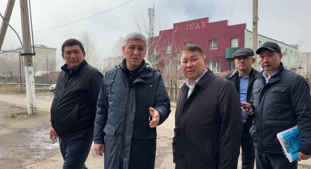 Ермаганбет Булекпаев проверил санитарное состояние Шахтинска