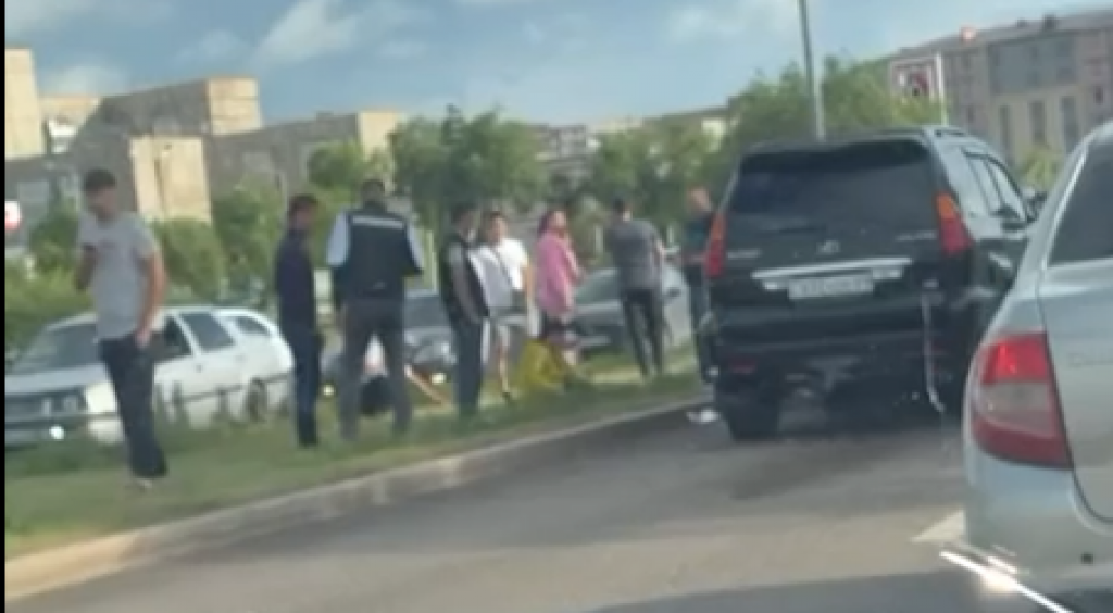 «Гармошка» из пяти машин образовалась в Караганде