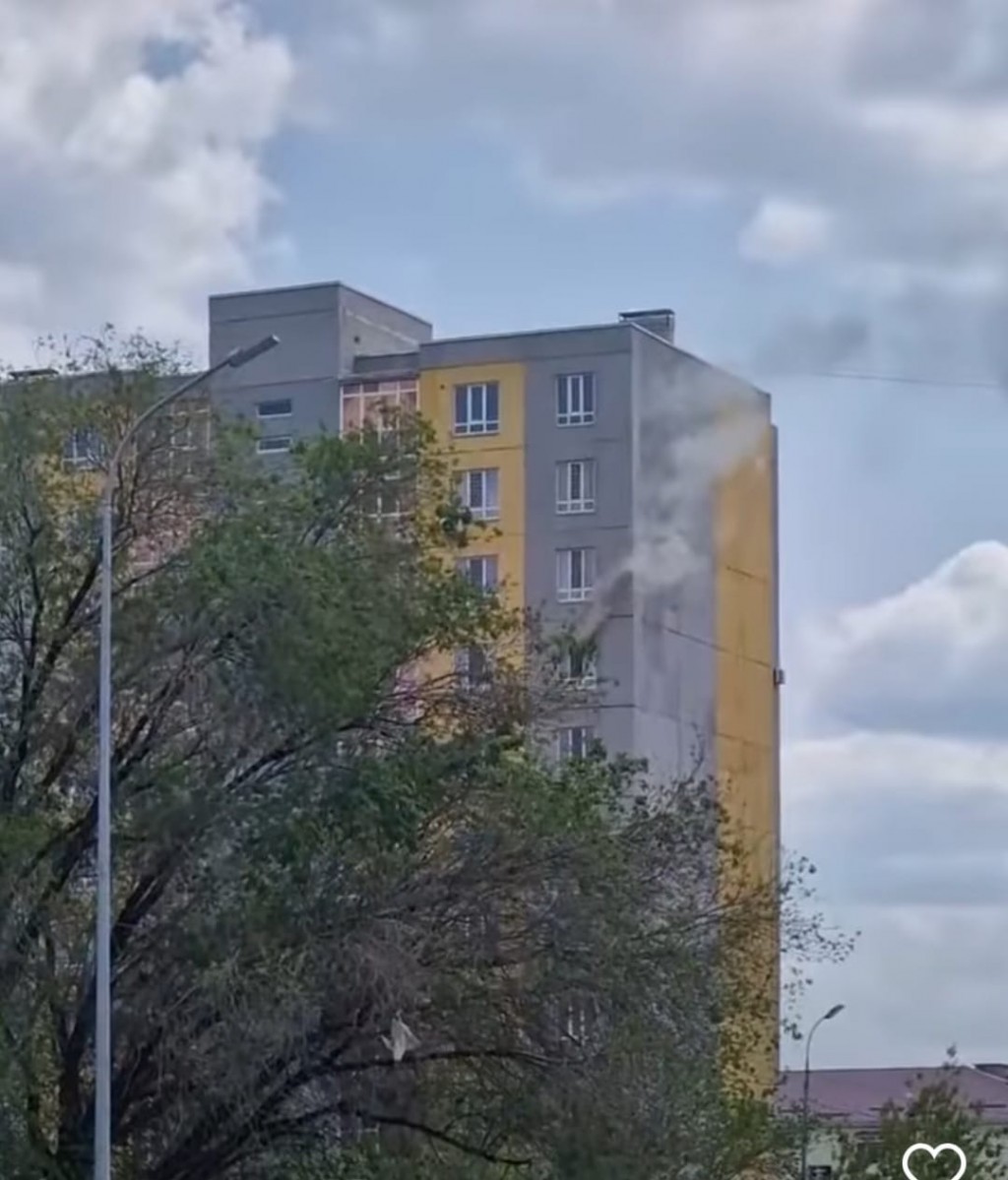 Пожар произошел в многоэтажке на Юго-Востоке Караганды
