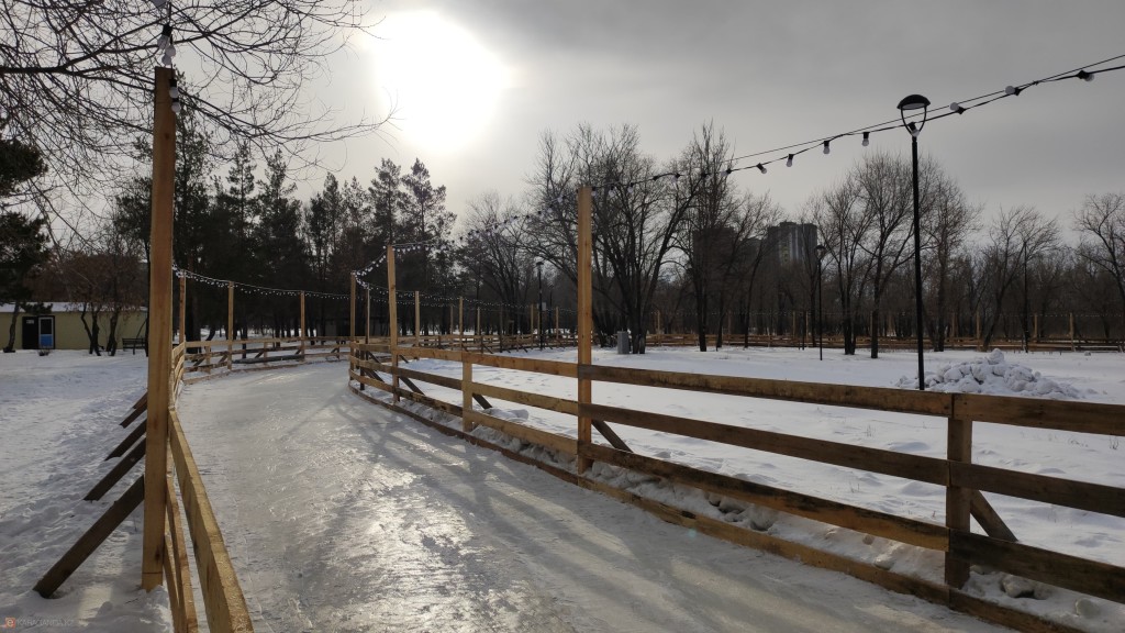 Все шесть катков в Караганде закрыты до пятницы