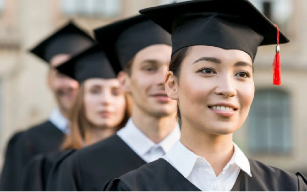 Клизмадан кейін Әкесі мен қызы секс онлайн