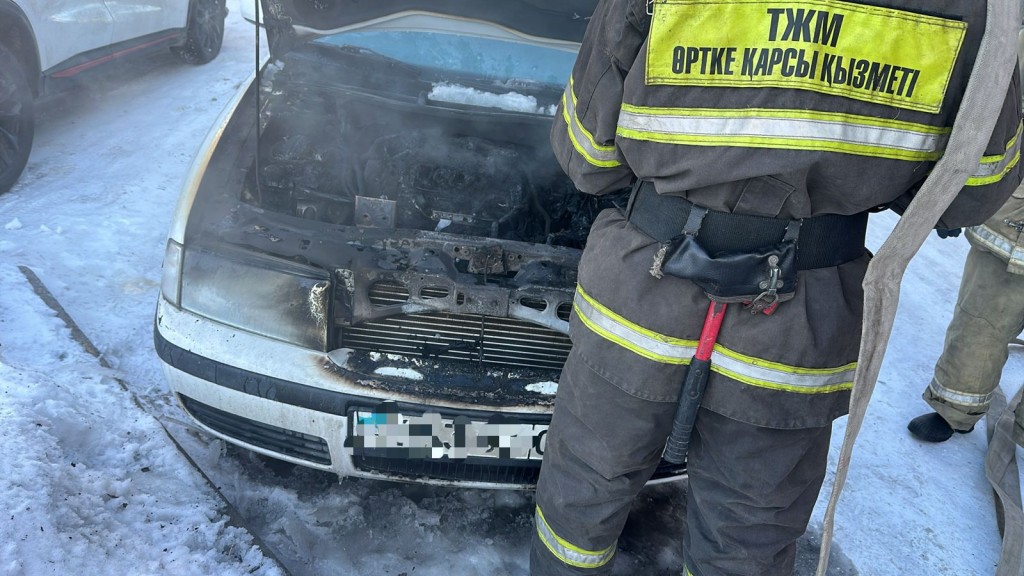 В Карагандинской области за утро сгорели четыре автомобиля