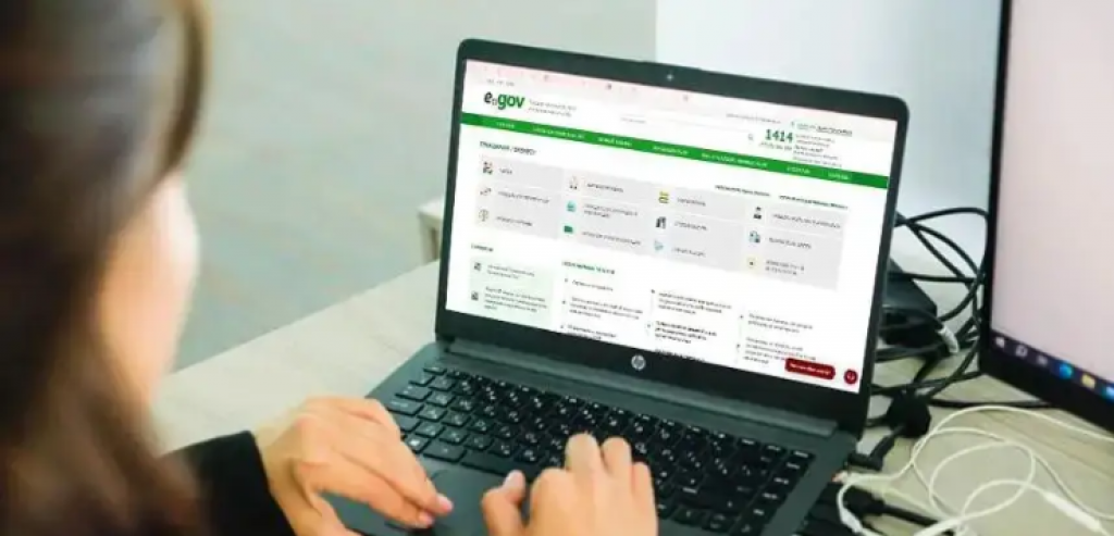 Свыше 240 тысяч казахстанцев оформили доверенности через eGov