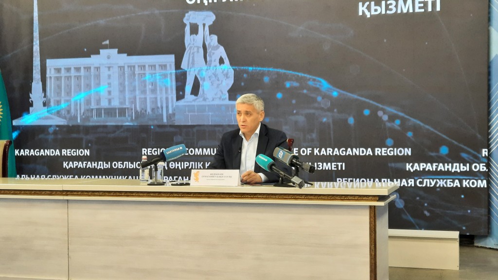 «Чаще всего меня спрашивают о ремонте дорог», - Ермаганбет Булекпаев