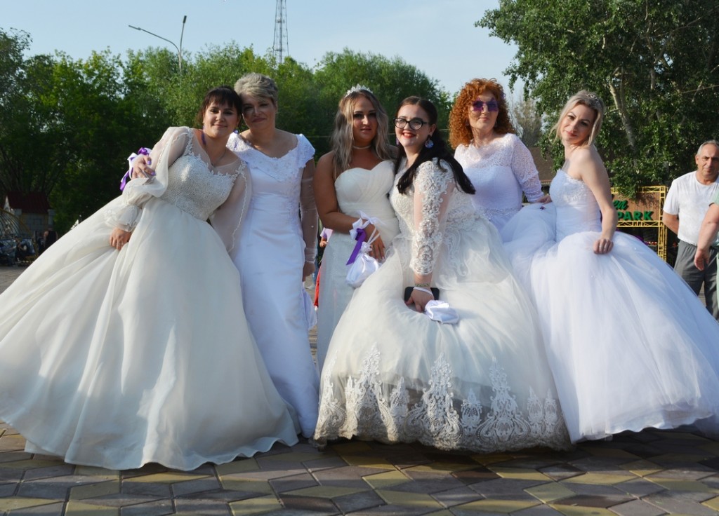 Праздник в белом: как карагандинки сбегали в невесты