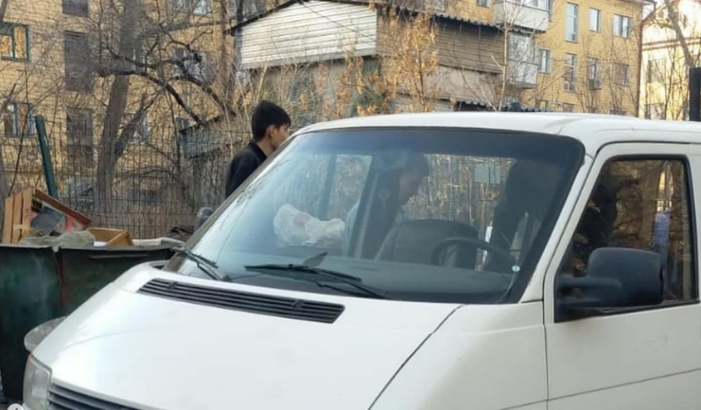 К ответственности привлекли жителя Караганды за вывоз крупногабаритного мусора на площадку ТБО
