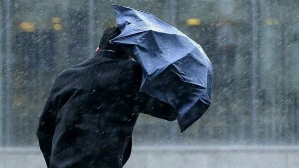 В Карагандинской области резко ухудшилась погода