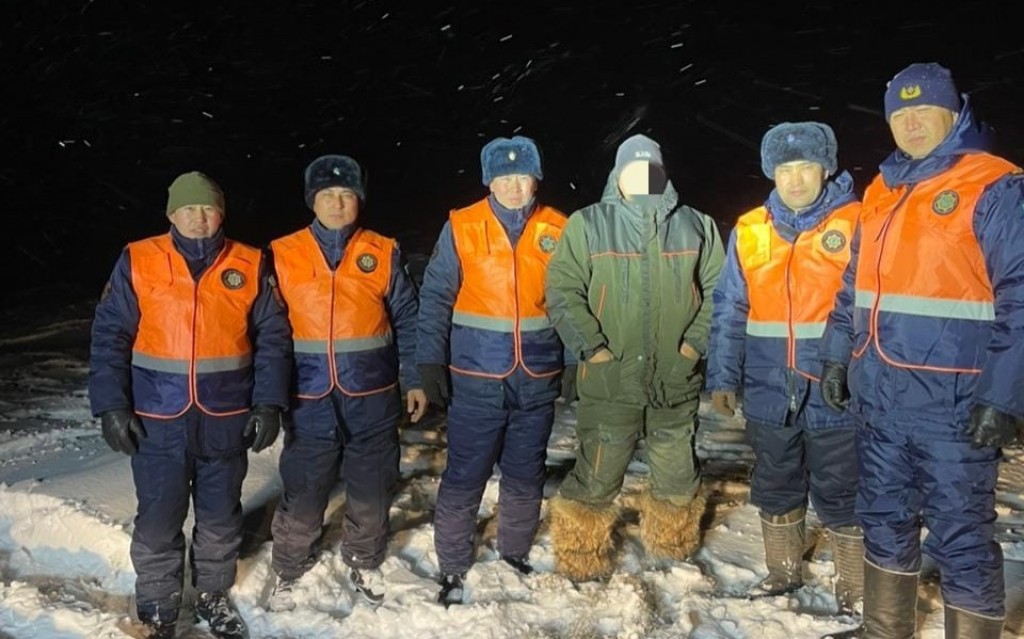 Пропавшего мужчину нашли в степи Карагандинской области