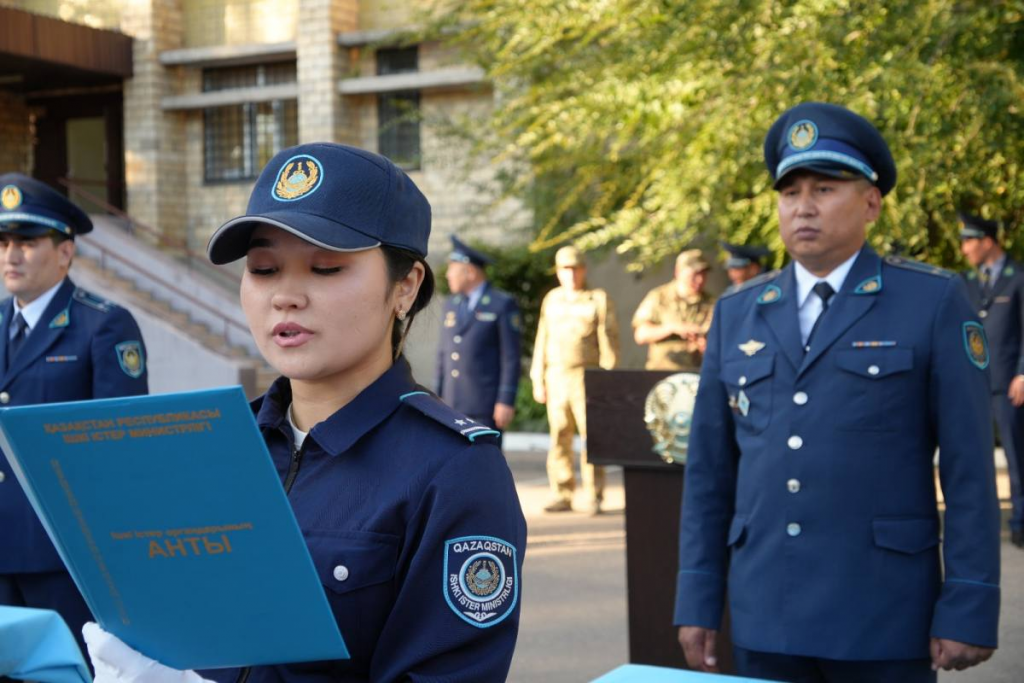 Ресейлік қылмыс туралы порно фильмдерді онлайн көріңіз