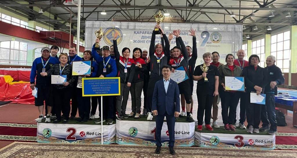Турнир среди сотрудников спортивных школ прошел в Караганде