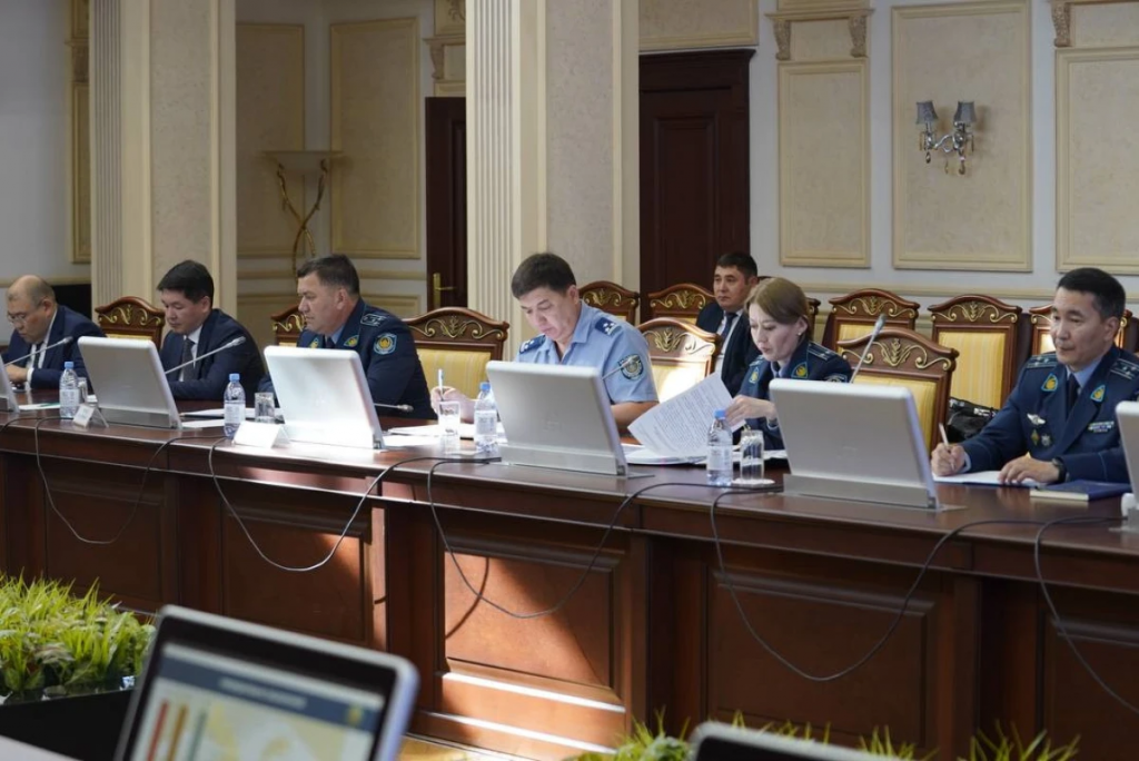 От села до интернета: как в Казахстане ловят наркодилеров и закладчиков