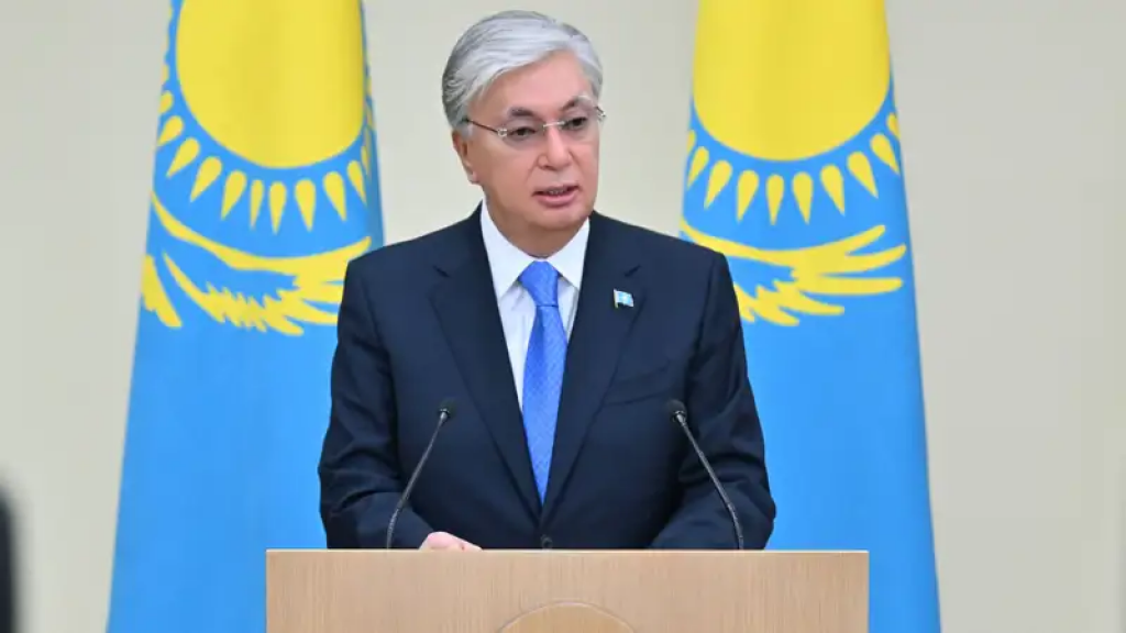 Токаев еще раз обратился к пострадавшим казахстанцам