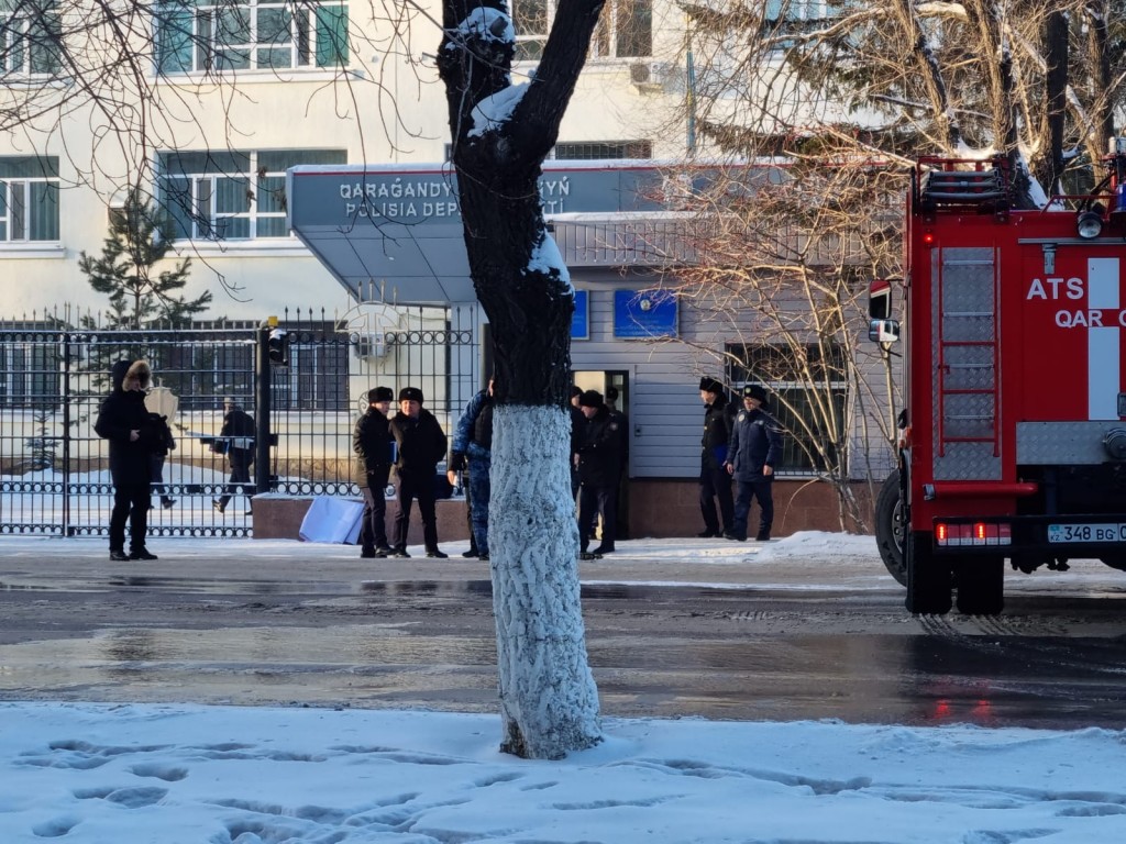 Стали известны причины, толкнувшие мужчину на акцию самоподжога