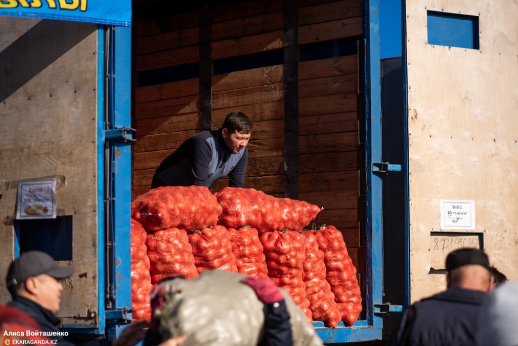 В Караганде на областную ярмарку было поставлено порядка 300 тонн сельхозпродукции