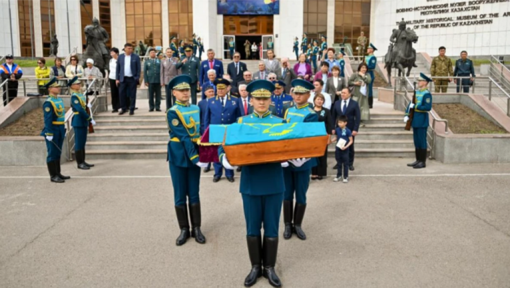Спустя 80 лет: в Казахстан доставлены останки бойцов Великой Отечественной войны