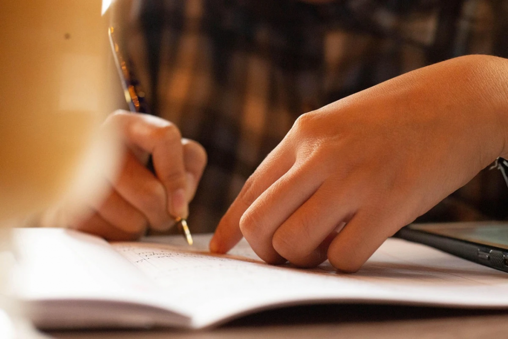 Введут ли в казахстанских школах уроки полового воспитания