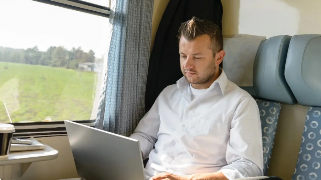 Интернет появится во всех поездах Казахстана: какими будут тарифы и когда можно будет не платить?