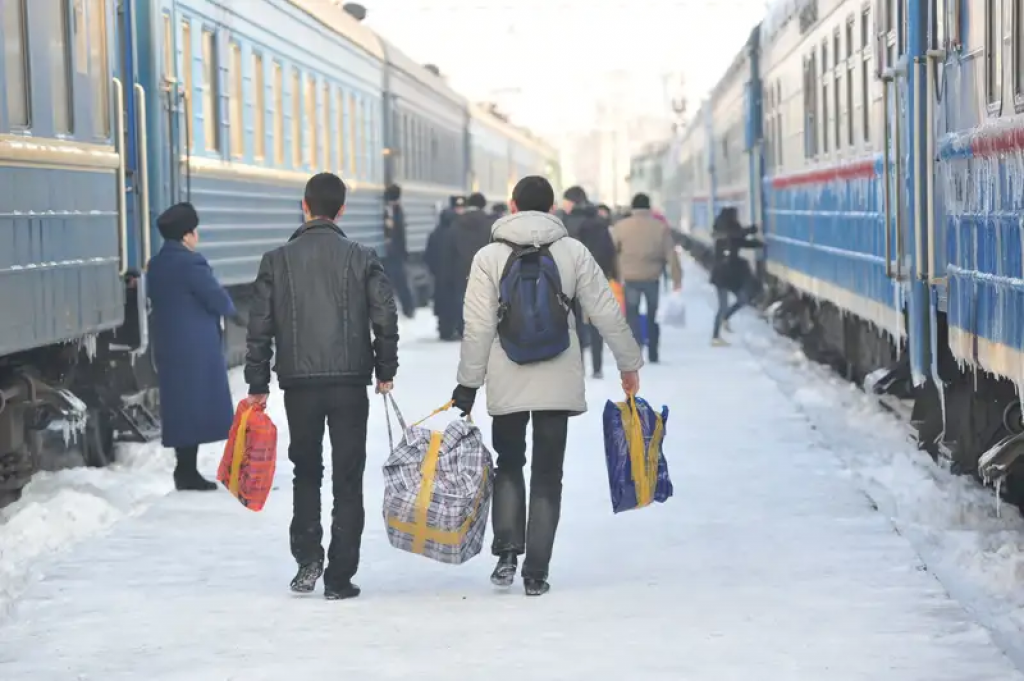 Переселение в Казахстане: в какие регионы едут люди и сколько денег дает им государство