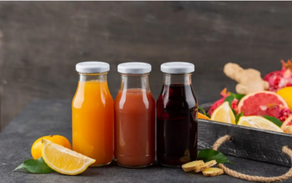 Цены на прохладительные напитки и соки изменились в Казахстане