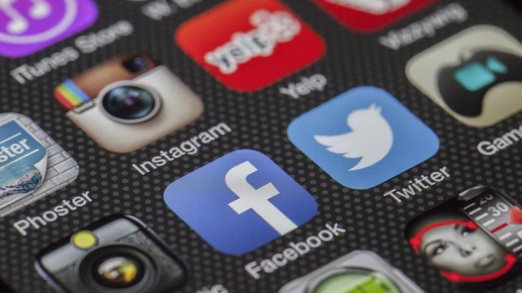 В Казахстане тестируют детские SIM-карты с защитой от опасного контента