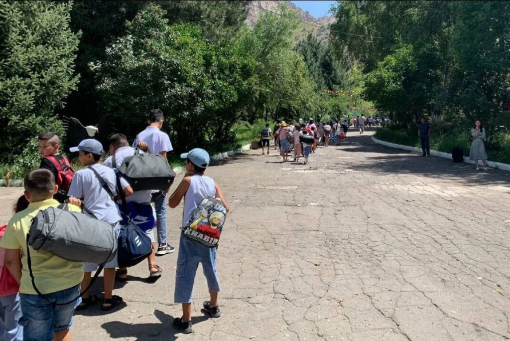 В Казахстане введут лицензирование детских лагерей с 2026 года